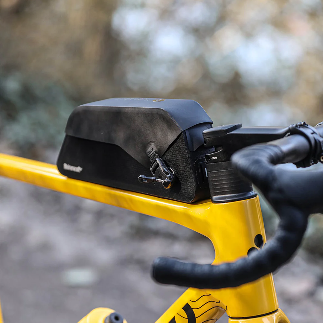 Rhinowalk BGY0053 Waterproof Magnetic Top Tube Bag 1L- Tas Sepeda - Black